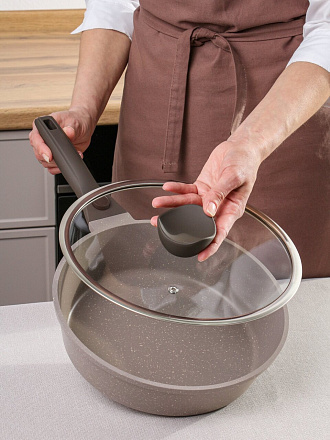 Сковорода литой алюминий, 26 см, антипригарное покрытие, Горница, Дуэт Черничный мусс, с крышкой, съемная ручка, индукция