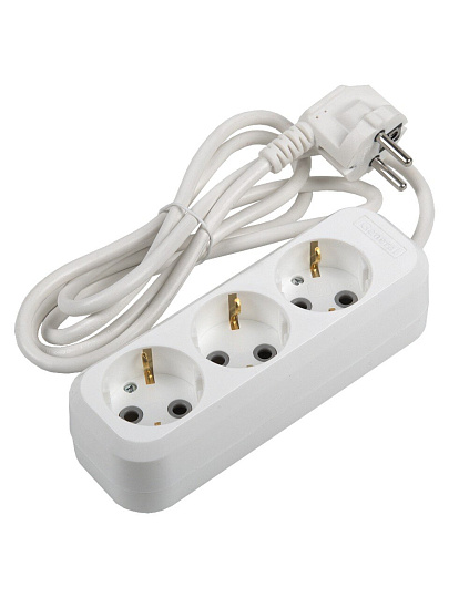 Удлинитель бытовой 3 гнезда, 1.5 м, ПВС, 3х1 мм², с заземлением, 10 А, 3500 Вт, General Lighting Systems, 470092