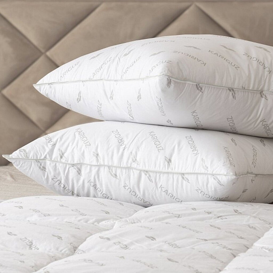 Подушка 68 х 68 см, 80% пух, 20% перо, Облепиха, чехол 100% хлопок, кант, средняя, Kariguz, МПО10-5