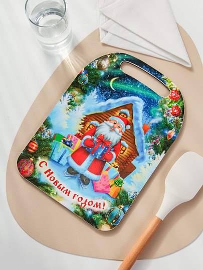 Доска разделочная дерево, 29х21х0.6 см, с ручкой, Дед Мороз с подарком, К-190