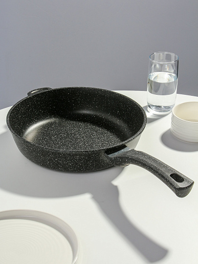 Сковорода литой алюминий, 28 см, антипригарное покрытие, Горница, Гранит Induction, пластиковая ручка, индукция, Ис2851аг