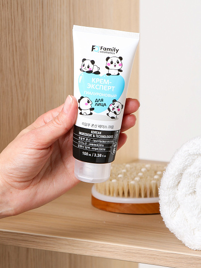 Крем-эксперт для лица, Family Cosmetics, Гиалуроновый, для всех типов кожи, 100 мл