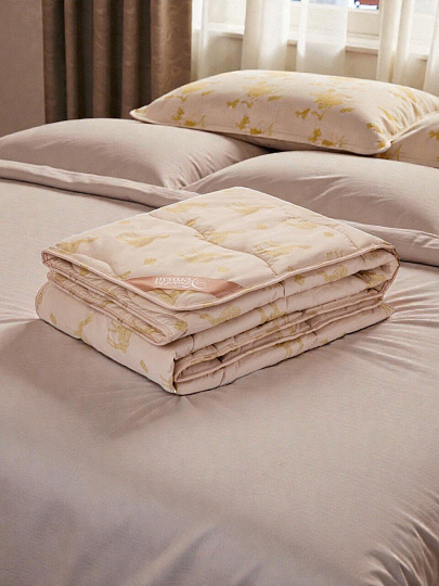 Одеяло 2-спальное, 172х205 см, Верблюжья шерсть, 300 г/м2, всесезонное, чехол хлопок, кант, Verossa