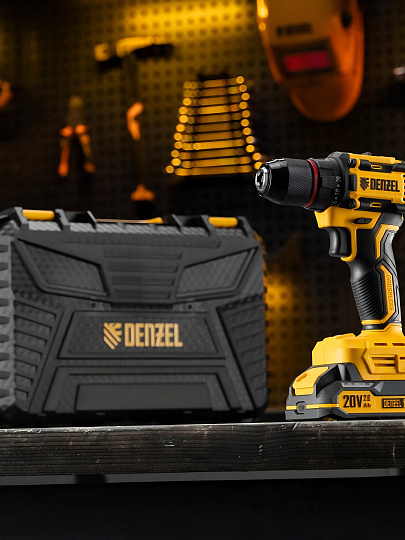 Дрель-шуруповерт аккумуляторный, Denzel, CDH-BL-20, бесщеточный, 20 В, кейс, черно-желтый, 26123