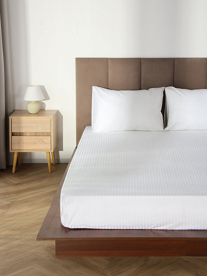 Простыня 1.5-спальная, 150 х 220 см, 100% хлопок, страйп-сатин, 140 г/м2, белая, Monocolor, рис.3182