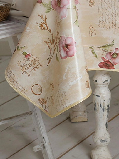 Скатерть 135х200 см, Мажор, в ассортименте