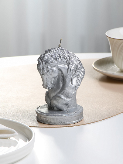 Свеча декоративная ароматическая, 8х6.5 см, столбик, Kukina Raffinata, Символ Года Шахматный конь, 501852