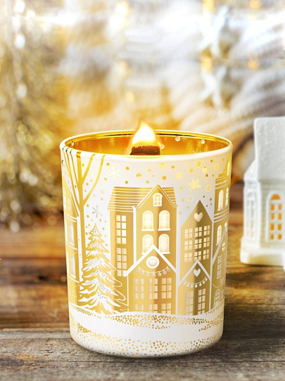 Свеча ароматизированная, 10х8.5х8.5 см, в стакане, Bartek Candles, Зимний городок, с деревянным фитилем, 200 гр