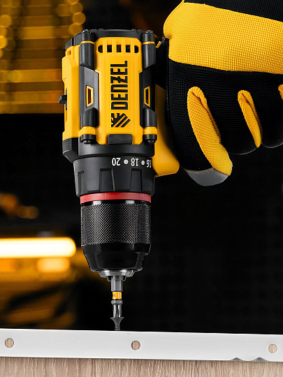 Дрель-шуруповерт аккумуляторный, Denzel, CDH-BL-20, бесщеточный, 20 В, кейс, черно-желтый, 26123