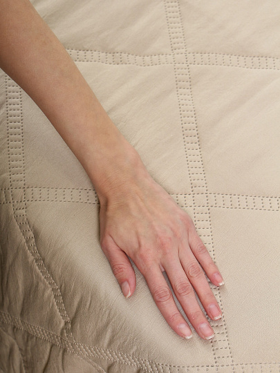 Покрывало евро, 240х260 см, 100% полиэстер, Silvano, Гранни, бежевое