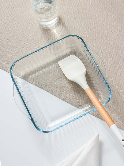 Форма для выпечки жаропрочная стеклянная Borcam 59384 квадратная, 22х25.6 см