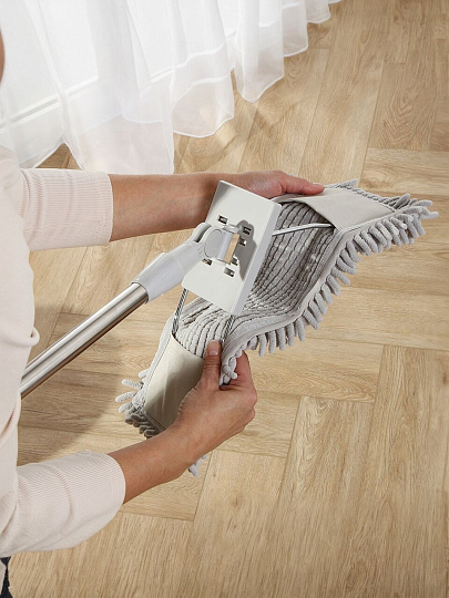 Швабра 125х40х9 см, телескопическая ручка, A260080