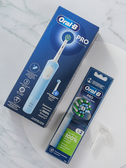 Набор подарочный Oral-B, электрическая зубная щетка D103.423.3 тип 3708+сменная насадкаCrossAction EB50