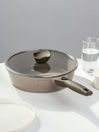 Сковорода литой алюминий, 26 см, антипригарное покрытие, Горница, Дуэт Черничный мусс, с крышкой, съемная ручка, индукция