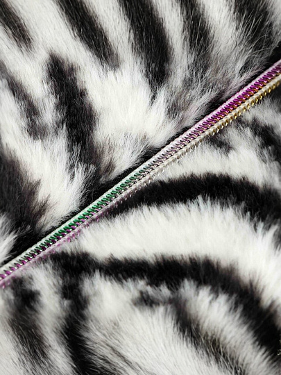 Косметичка 20х9х10 см, меховая, ч52302, прямоугольная, застежка молния, белая