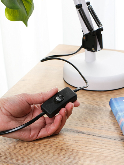 Светильник настольный, 5 Вт, белый, абажур белый, A010114, на подставке