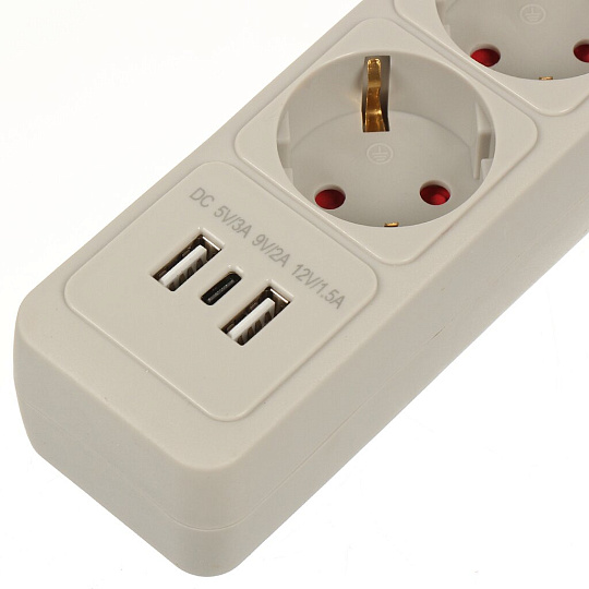 Сетевой фильтр 5 гнезд, 4.7 м, ПВС, 3х1 мм², с заземлением, 16 А, +2USB +TYPE C 2.0, 3.5 кВт, серый, Jett, 171-605