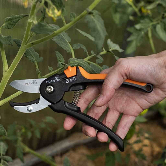 Секатор диаметр реза 18 мм, лезвие контактное, регулируемый механизм, Plantic, P311, рукоятка алюминий, 35311-01