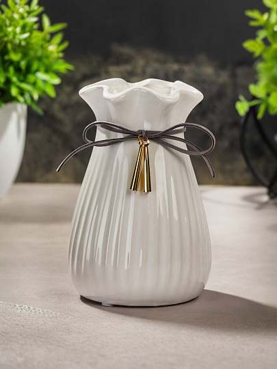 Ваза керамика, настольная, 15 см, Гифт, Y4-4672, белая