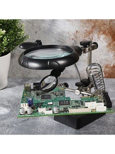 Держатель с подставкой, с лупой х2.5, LED подсветка, Rexant, Третья рука, 12-0250