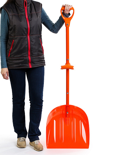 Лопата для снега поликарбонат, черенок алюминиевый, 141х45х11 см, оранжевая, D-рукоятка, ручка силы, Компакт