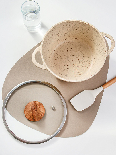 Кастрюля алюминий, антипригарное покрытие, 2 л, крышка стекло, Гурман, Estima, ГМк203 ЭБИ, бежевая, индукция